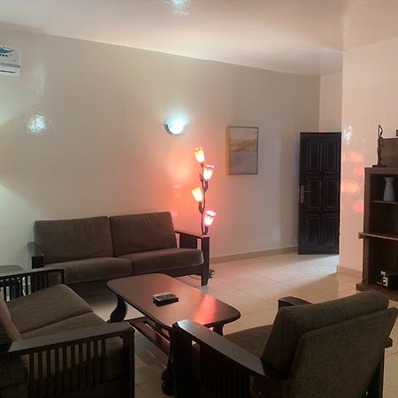 מונרוביה Maryland Guesthouse מראה חיצוני תמונה