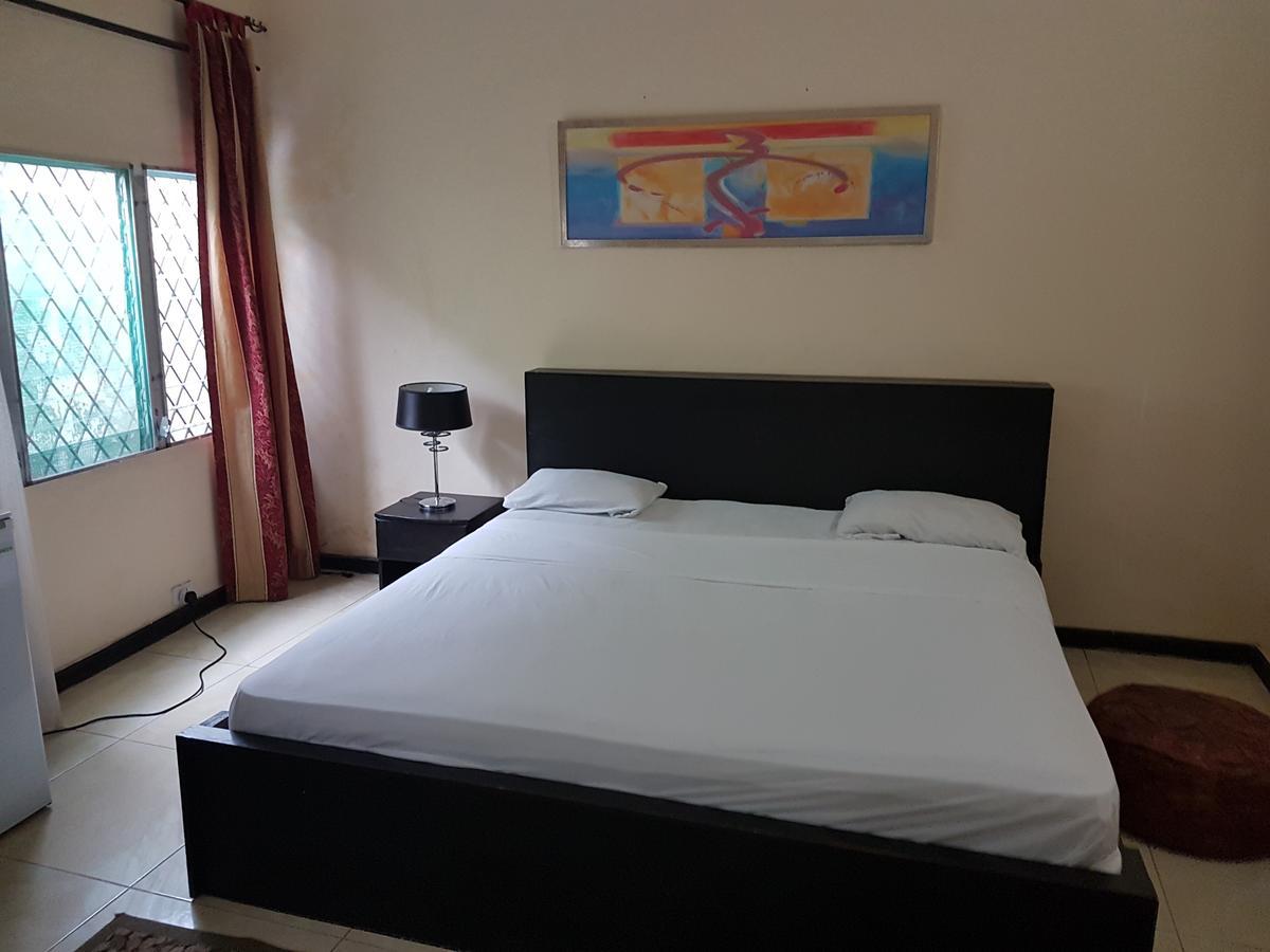 מונרוביה Maryland Guesthouse מראה חיצוני תמונה