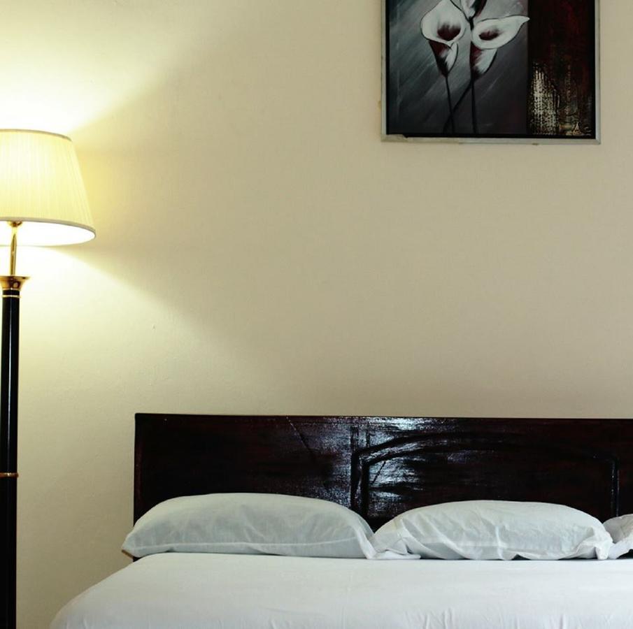 מונרוביה Maryland Guesthouse מראה חיצוני תמונה